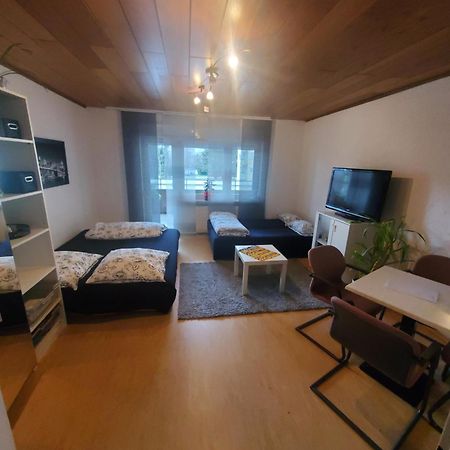 Einzimmerwohnungmit Grossem Balkon Mietersheim Exterior foto